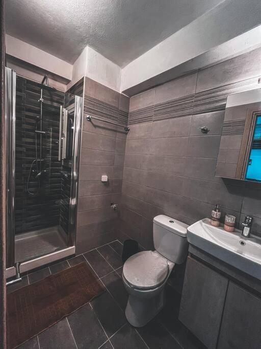 Escala Double Loft 1 & Parking In The City Center ヴォロス エクステリア 写真
